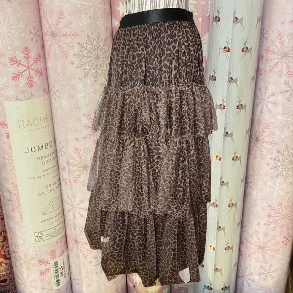 eva franco leopard print tiered elastic waist maxi skirt tulle size medium